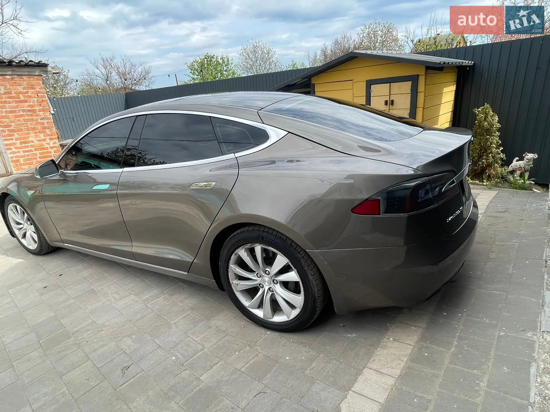 2016 Tesla Model S - мініатюра 17