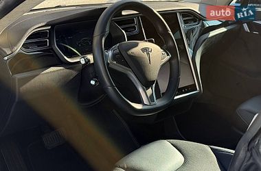 Ліфтбек Tesla Model S 2015 в Львові фото 12 Ліфтбек Tesla Model S 2015 в Львові