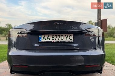 Лифтбек Tesla Model S 2021 в Киеве