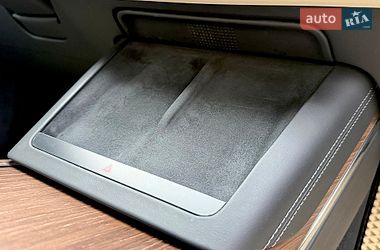 Лифтбек Tesla Model S 2021 в Киеве