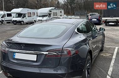Ліфтбек Tesla Model S 2018 в Одесі