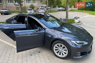 Лифтбек Tesla Model S 2016 в Тернополе фото 3 Лифтбек Tesla Model S 2016 в Тернополе