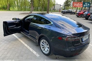 Лифтбек Tesla Model S 2016 в Тернополе фото 9 Лифтбек Tesla Model S 2016 в Тернополе