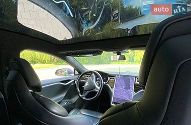 Лифтбек Tesla Model S 2016 в Тернополе фото 13 Лифтбек Tesla Model S 2016 в Тернополе