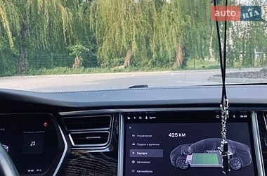 Лифтбек Tesla Model S 2016 в Тернополе фото 14 Лифтбек Tesla Model S 2016 в Тернополе