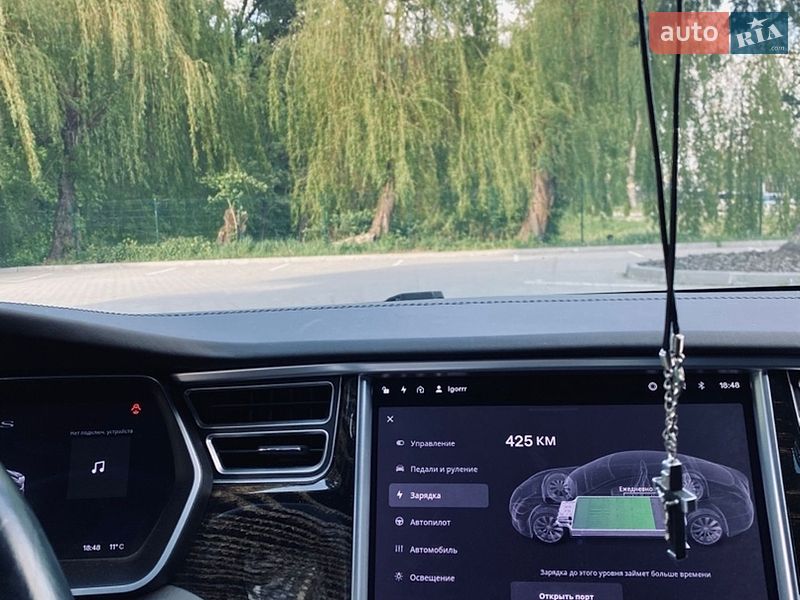 Лифтбек Tesla Model S 2016 в Тернополе фото 14 Лифтбек Tesla Model S 2016 в Тернополе