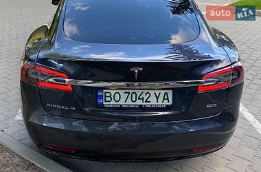 Лифтбек Tesla Model S 2016 в Тернополе фото 10 Лифтбек Tesla Model S 2016 в Тернополе
