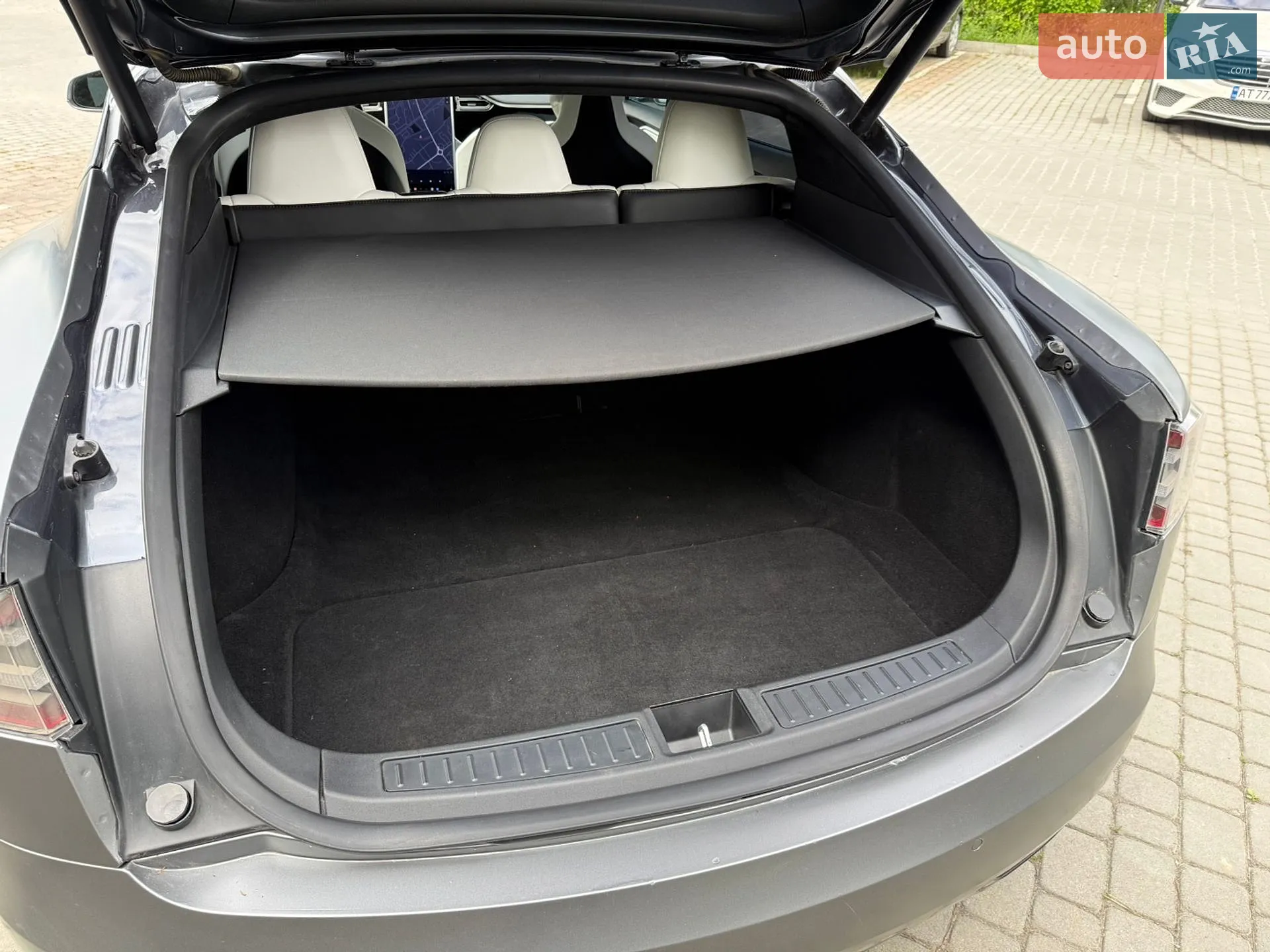 2017 Tesla Model S - мініатюра 16