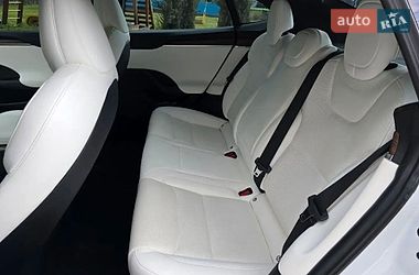 Ліфтбек Tesla Model S 2022 в Бучі