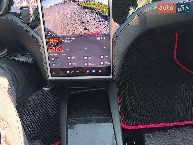 Лифтбек Tesla Model S 2018 в Виннице
