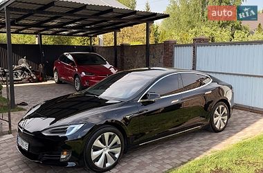 Ліфтбек Tesla Model S 2020 в Києві
