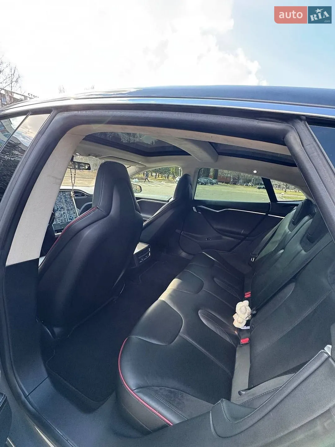2014 Tesla Model S - мініатюра 15
