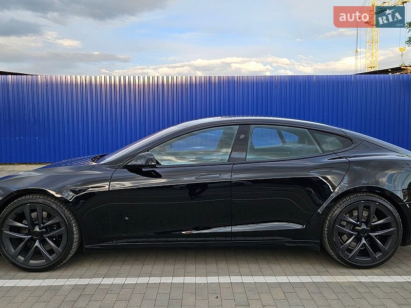 Лифтбек Tesla Model S 2024 в Калуше фото 2 Лифтбек Tesla Model S 2024 в Калуше