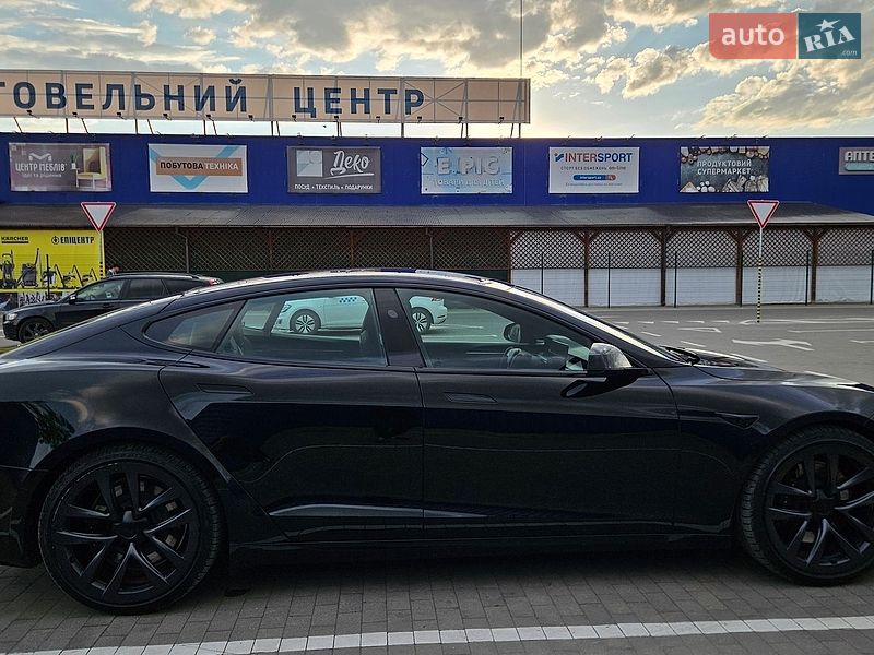 Лифтбек Tesla Model S 2024 в Калуше фото 6 Лифтбек Tesla Model S 2024 в Калуше