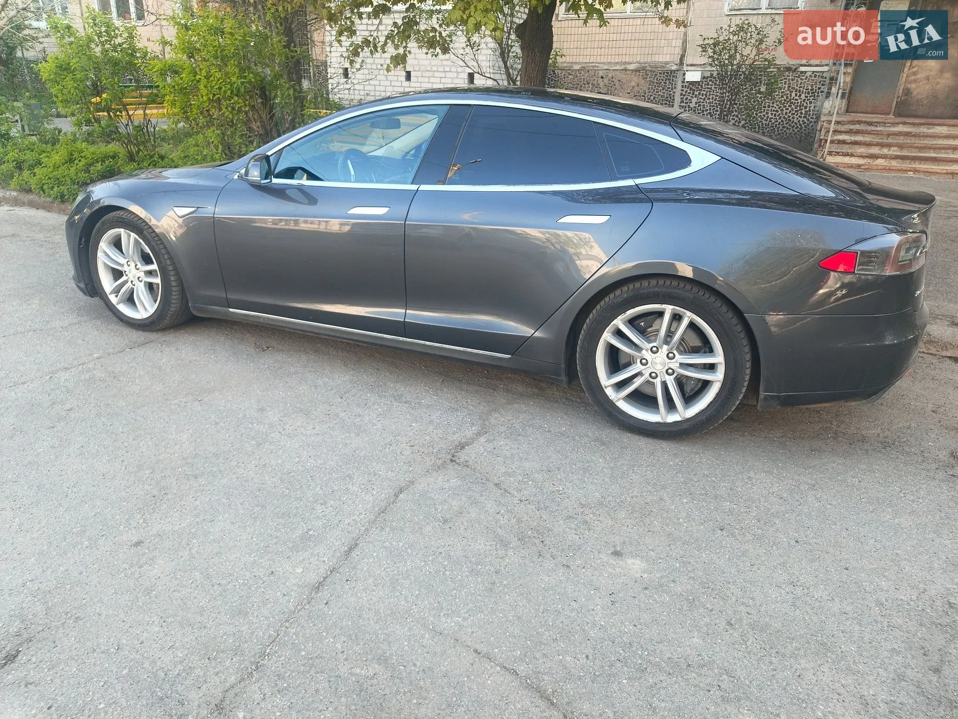 2016 Tesla Model S - мініатюра 5