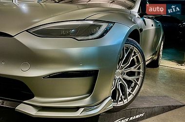 Лифтбек Tesla Model S 2021 в Одессе