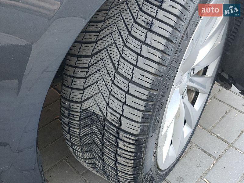 Ліфтбек Tesla Model S 2018 в Хмельницькому