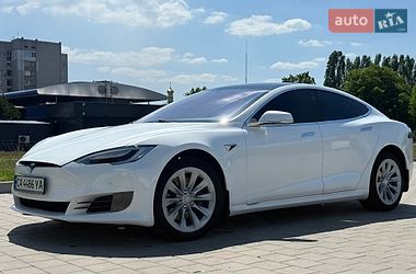 tesla model-s 2017 в Черкассы от профессионального продавца Сергей
