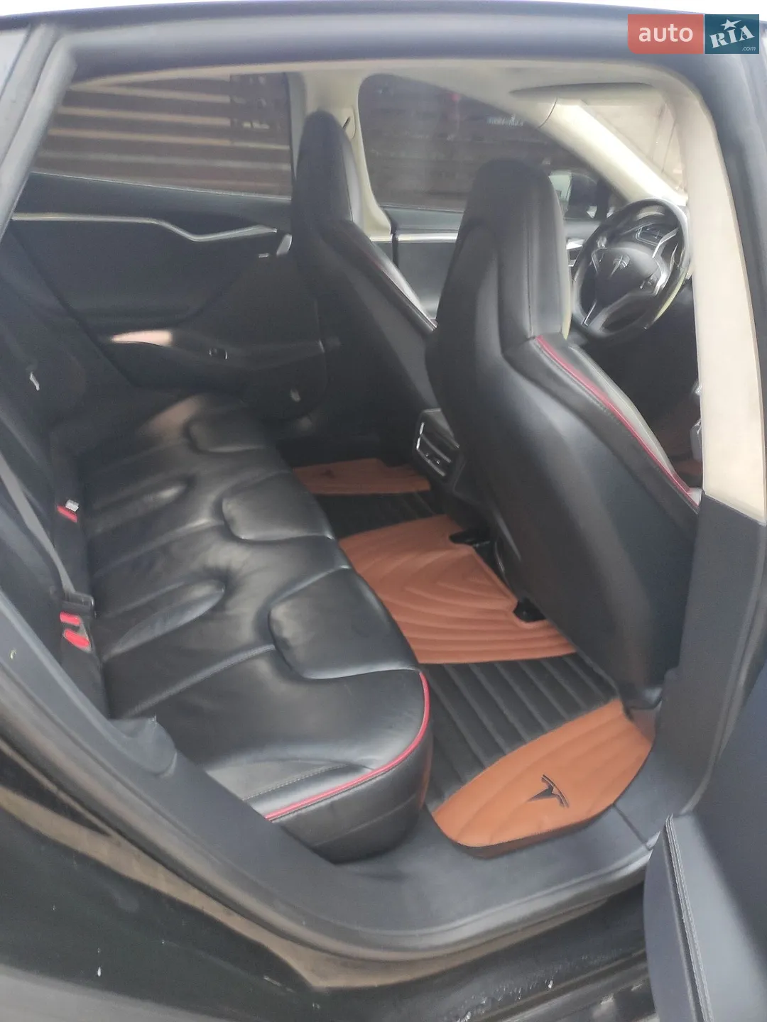 2013 Tesla Model S - мініатюра 26