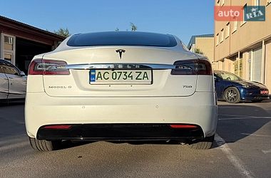 Лифтбек Tesla Model S 2018 в Луцке