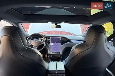 Лифтбек Tesla Model S 2018 в Луцке