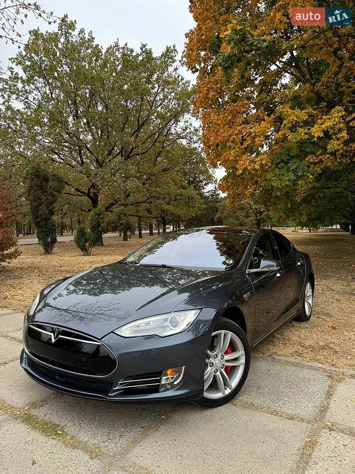 2015 Tesla Model S - мініатюра 16