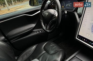 Ліфтбек Tesla Model S 2014 в Харкові