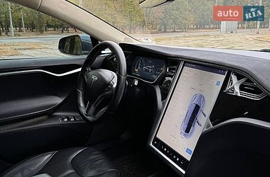 Ліфтбек Tesla Model S 2014 в Харкові