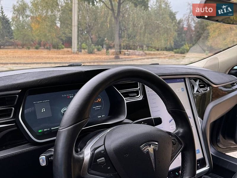 Лифтбек Tesla Model S 2014 в Харькове фото 13 Лифтбек Tesla Model S 2014 в Харькове