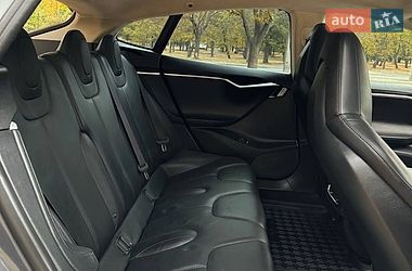 Ліфтбек Tesla Model S 2014 в Харкові
