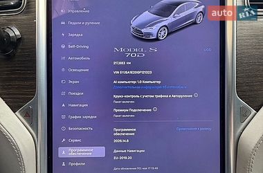 Лифтбек Tesla Model S 2016 в Львове