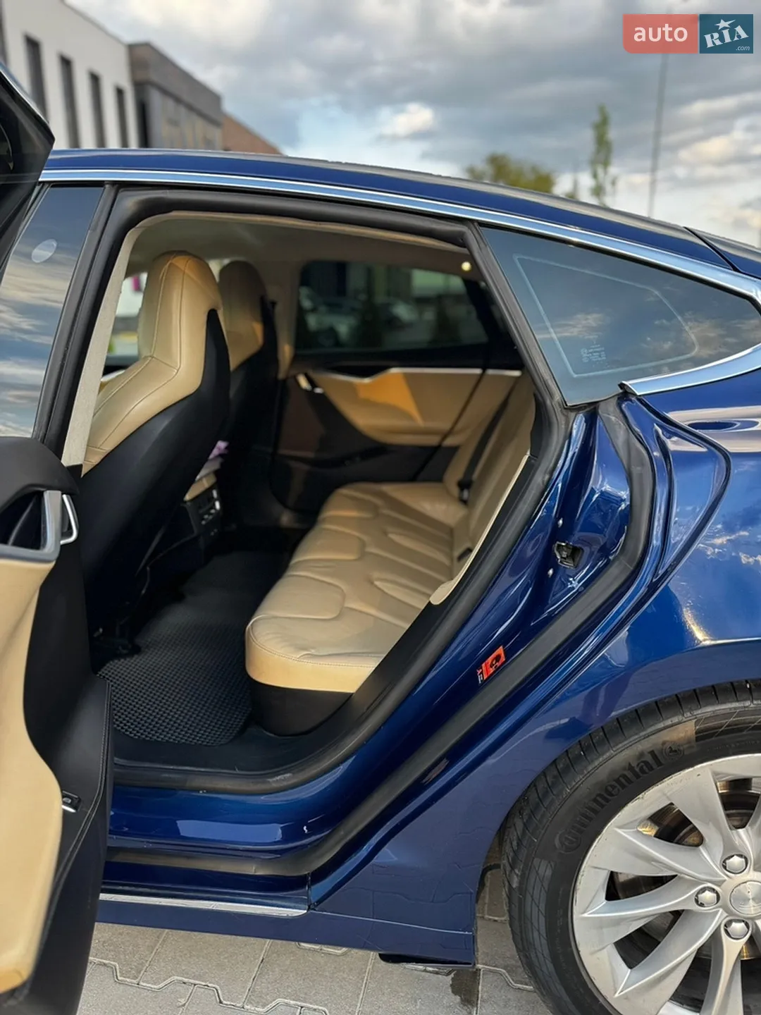 2016 Tesla Model S - мініатюра 11