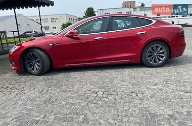 Лифтбек Tesla Model S 2019 в Полтаве