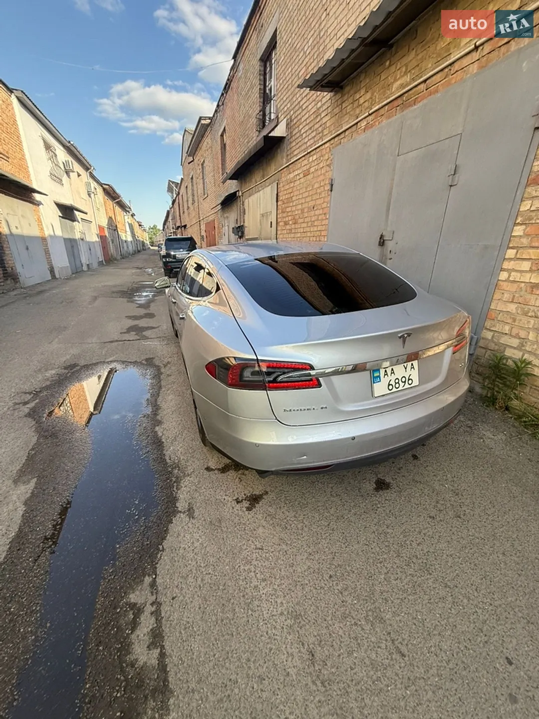 2015 Tesla Model S - мініатюра 10