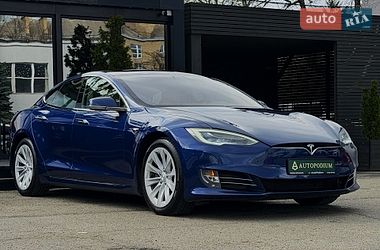 Ліфтбек Tesla Model S 2018 в Києві