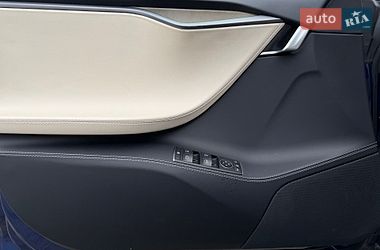Ліфтбек Tesla Model S 2018 в Києві