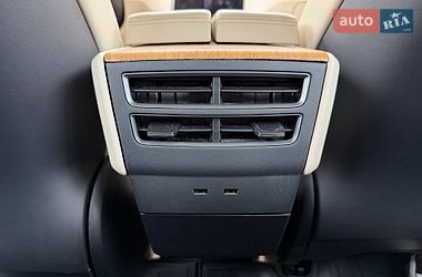 Ліфтбек Tesla Model S 2018 в Києві