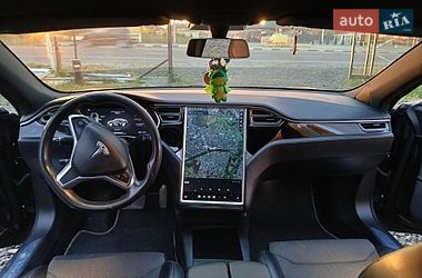 Ліфтбек Tesla Model S 2017 в Луцьку