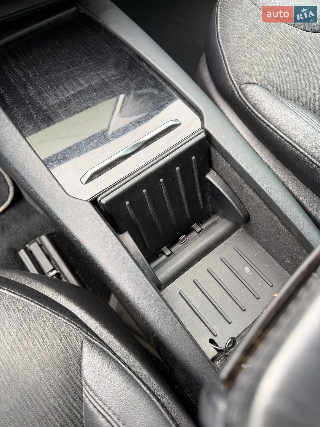 2016 Tesla Model S - мініатюра 21