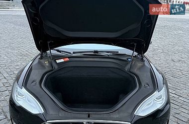 Лифтбек Tesla Model S 2015 в Харькове