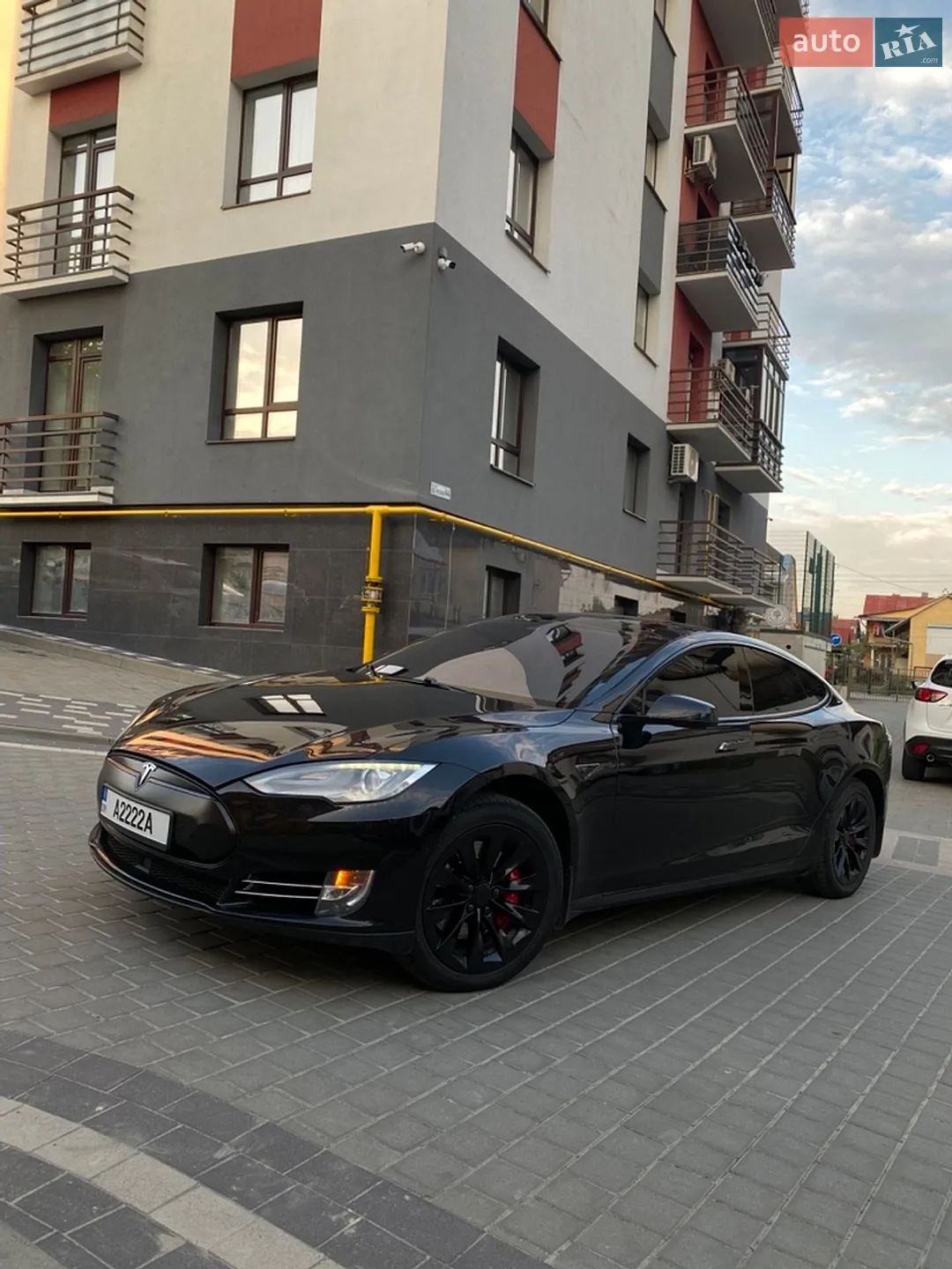 2014 Tesla Model S - мініатюра 12