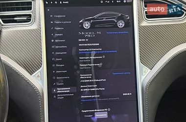 Ліфтбек Tesla Model S 2018 в Львові