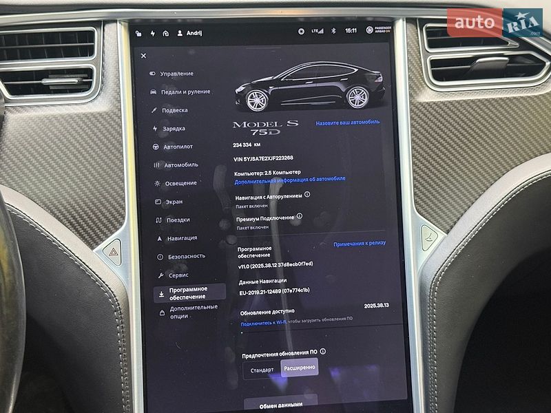Ліфтбек Tesla Model S 2018 в Львові