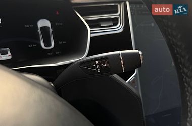 Ліфтбек Tesla Model S 2015 в Києві