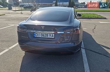 Лифтбек Tesla Model S 2017 в Борисполе
