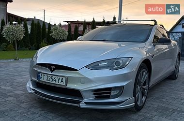 Лифтбек Tesla Model S 2013 в Рогатине