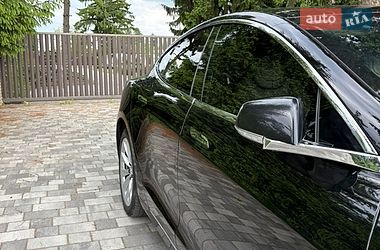 Лифтбек Tesla Model S 2018 в Староконстантинове