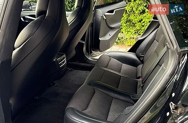 Лифтбек Tesla Model S 2018 в Староконстантинове