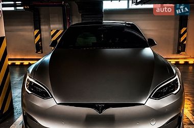 Лифтбек Tesla Model S 2021 в Одессе