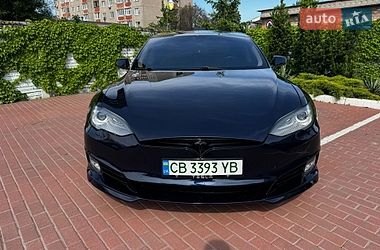 Лифтбек Tesla Model S 2013 в Киеве фото 2 Лифтбек Tesla Model S 2013 в Киеве